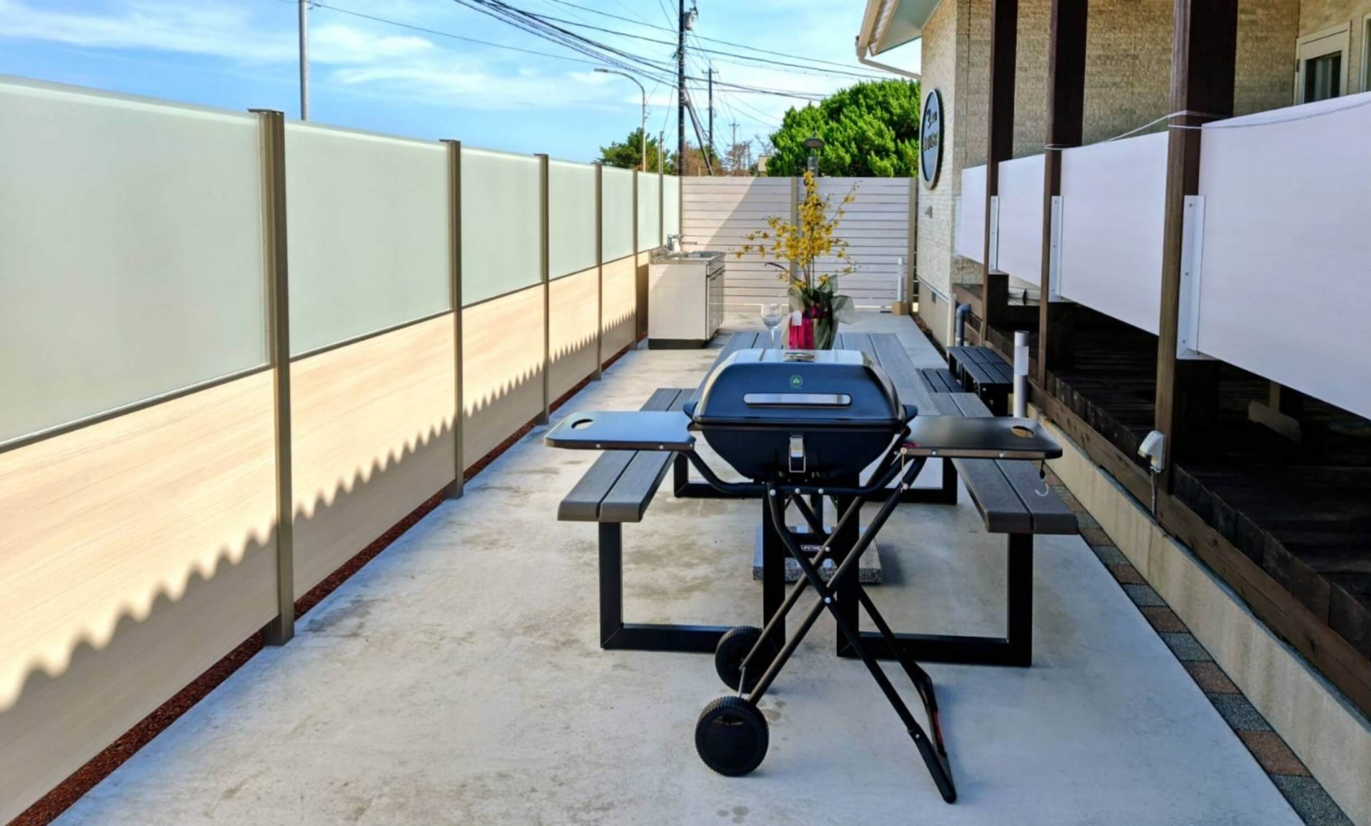 海を展望、BBQにジェットバス